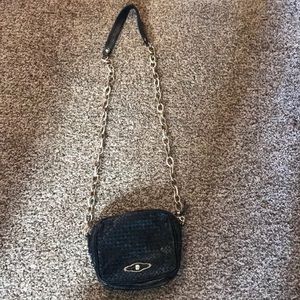 Crossbody bag